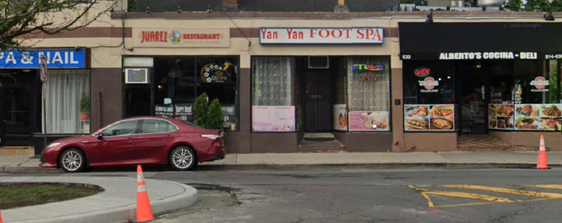 Picture of front of Yan Yan Foot Spa, in mamaroneck, New York USA, near New York City (NYC)